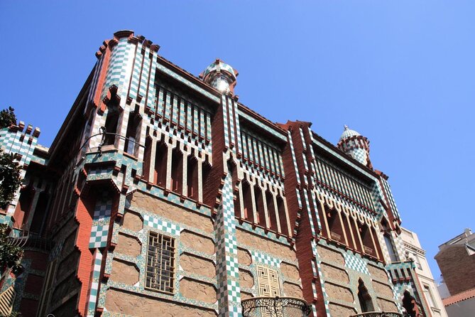 Barcelona Full Day: Sagrada Familia and the 3 Gaudí Houses - Key points to know before booking