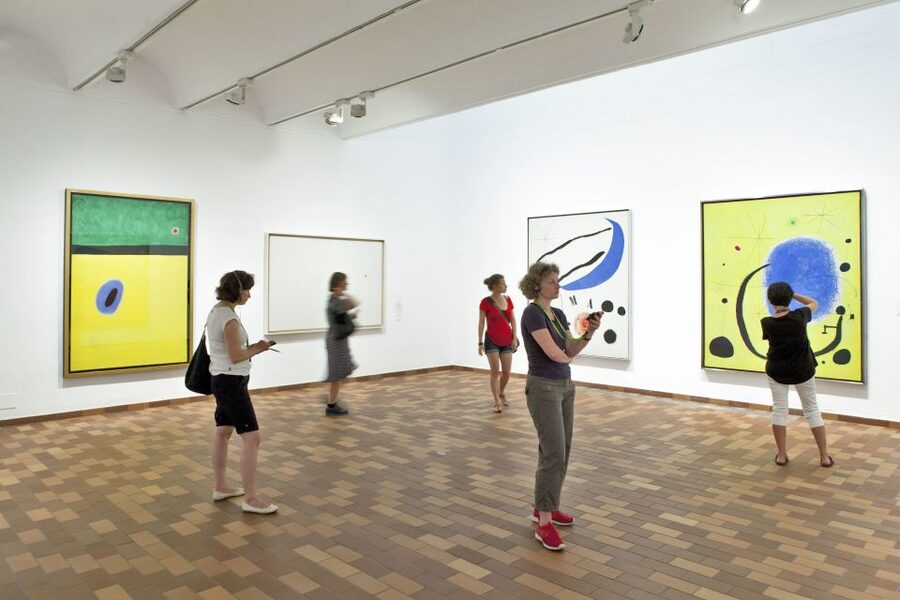 Barcelona: Fundació Joan Miró Skip-the-Line Entry Ticket - How long should you spend at the foundation?