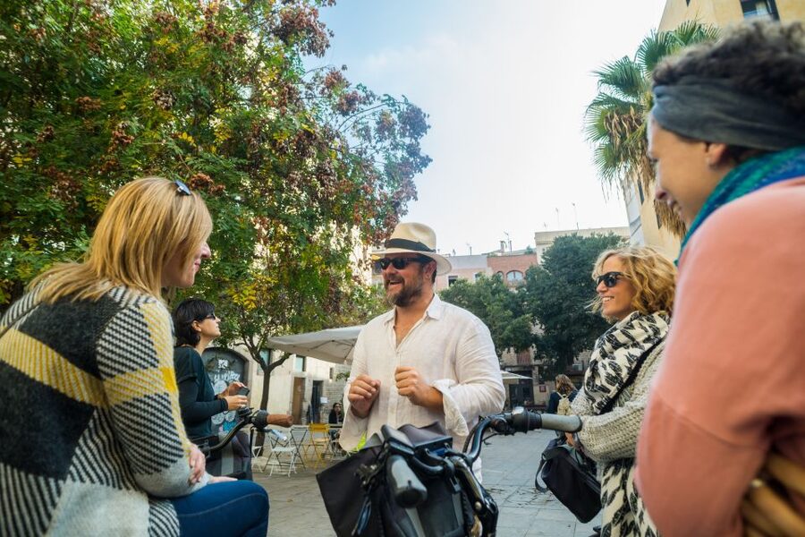 barcelona: Gaudi Highlights eBike tour - The Manzana de la Discordia in five-minute snapshots