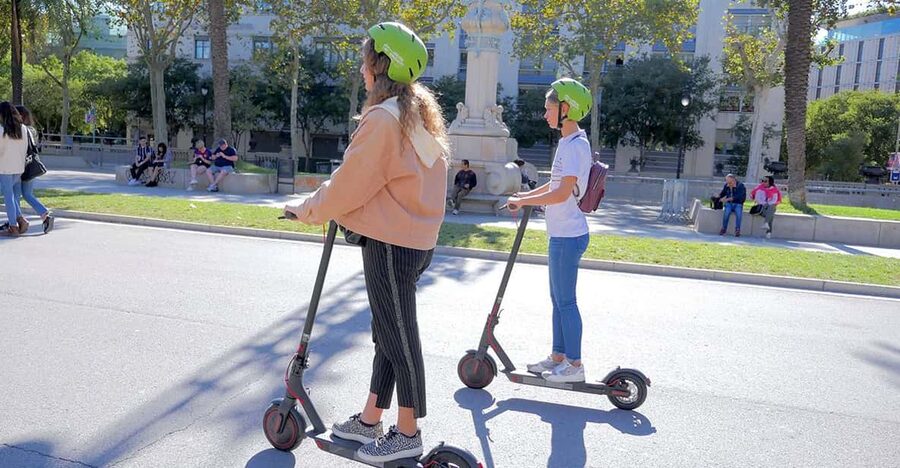 Barcelona: Gaudi Highlights Guided Tour by Electric Scooter - Barceloneta and the Mediterranean edge