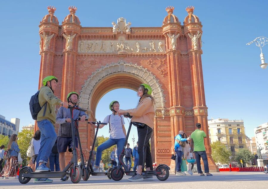 Barcelona: Gaudi Highlights Guided Tour by Electric Scooter - La Monumental and the road to Gaudi