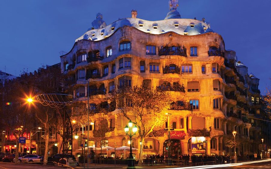 Barcelona: Gaudí Sightseeing Guided Segway Tour - Port Vell and Barcelona’s maritime side