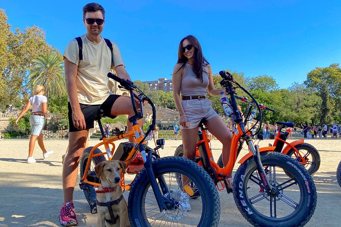 Barcelona: German guided tour by bike or e-bike - Design, the Glòries tower, and the modern city