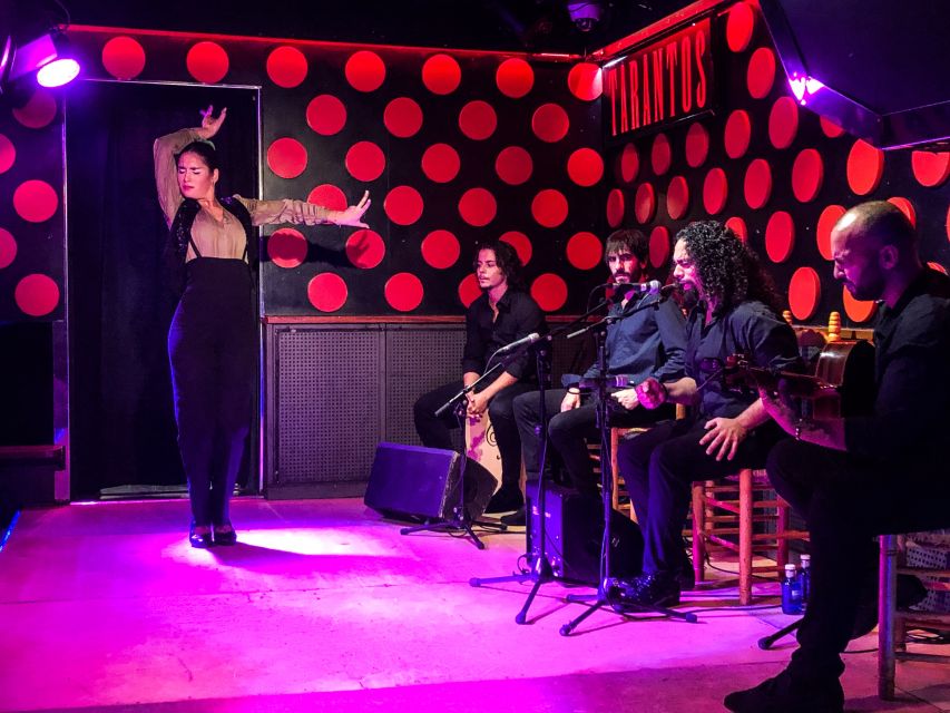 Barcelona: Gothic Quarter and Flamenco Show (Small Group) - Key points at a glance