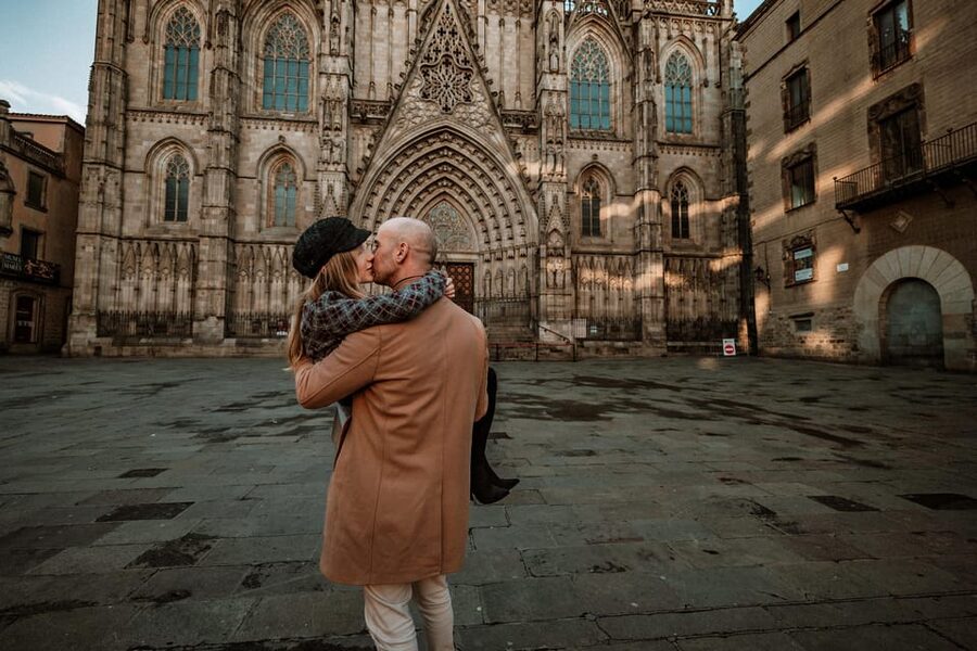 Barcelona: Gothic Quarter Cinematic Photoshoot and Guide - Plaça Sant Felip Neri and its quiet character