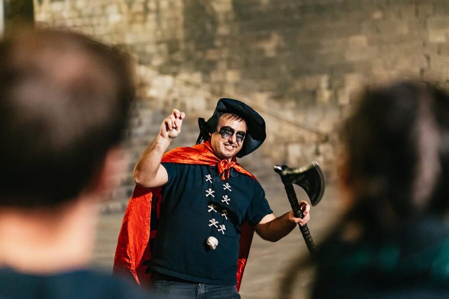Barcelona: Gothic Quarter Ghosts and Legends Walking Tour - Murder, macabre tales, and the city behind the postcards