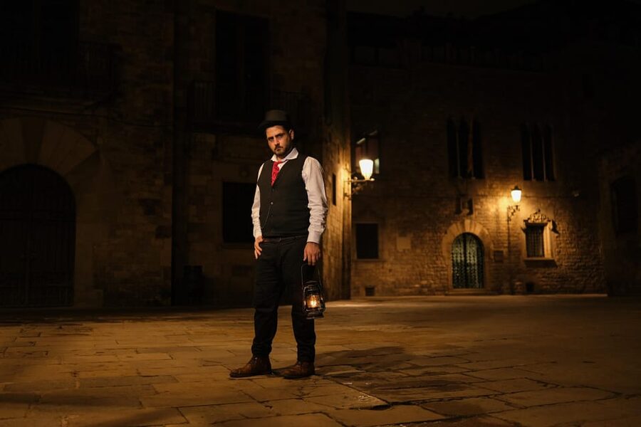 Barcelona: Gothic Quarter Night Walk Mysteries and Legends - Key points to know before you book