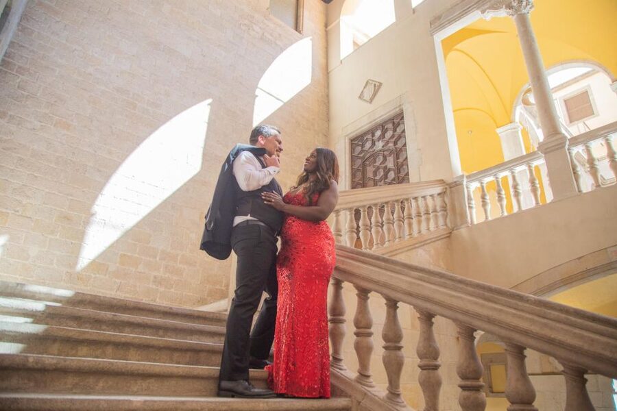 Barcelona: Gothic Quarter Private Photoshoot Experience - Why the private format matters