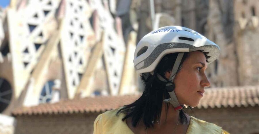 Barcelona: Gothic Quarter & Sagrada Familia Area Segway Tour - Key points at a glance