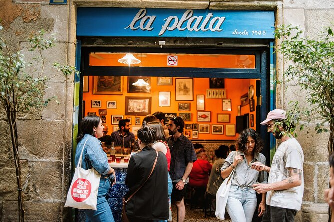 Barcelona Gothic Quarter Tapas & Taverns Food & Wine Tour - What this Barcelona food tour is really like