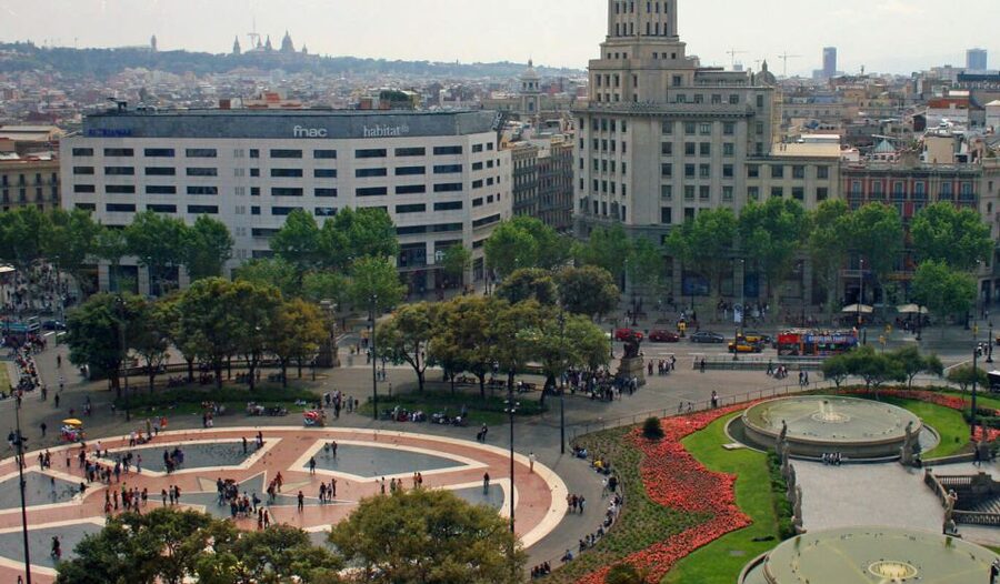 Barcelona: Gothic Quarter Walking Tour with Optional Pintxos - From the Ramblas to Barcelona’s beginnings