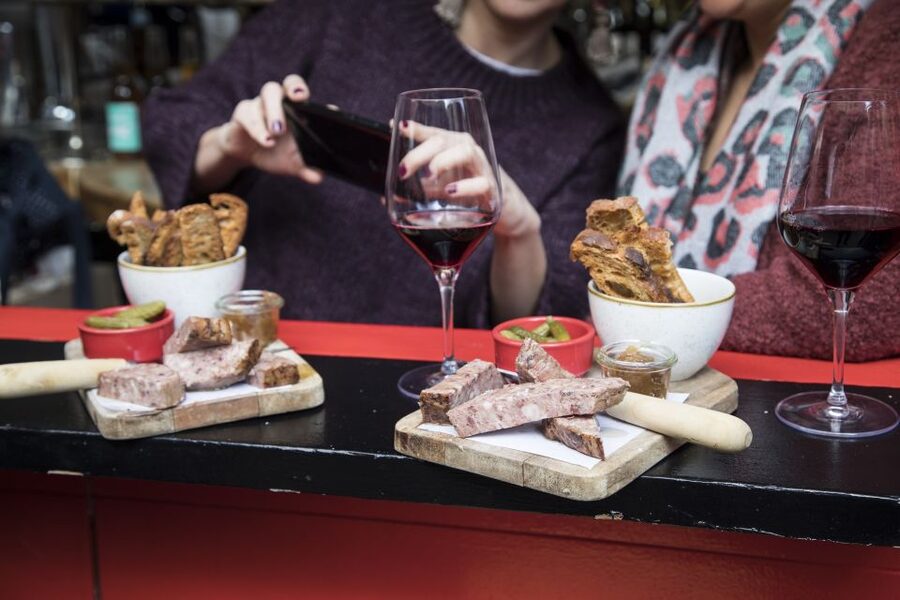 Barcelona Gourmet Food & Wine Tour with Local Expert - Starting beside La Pedrera in Eixample
