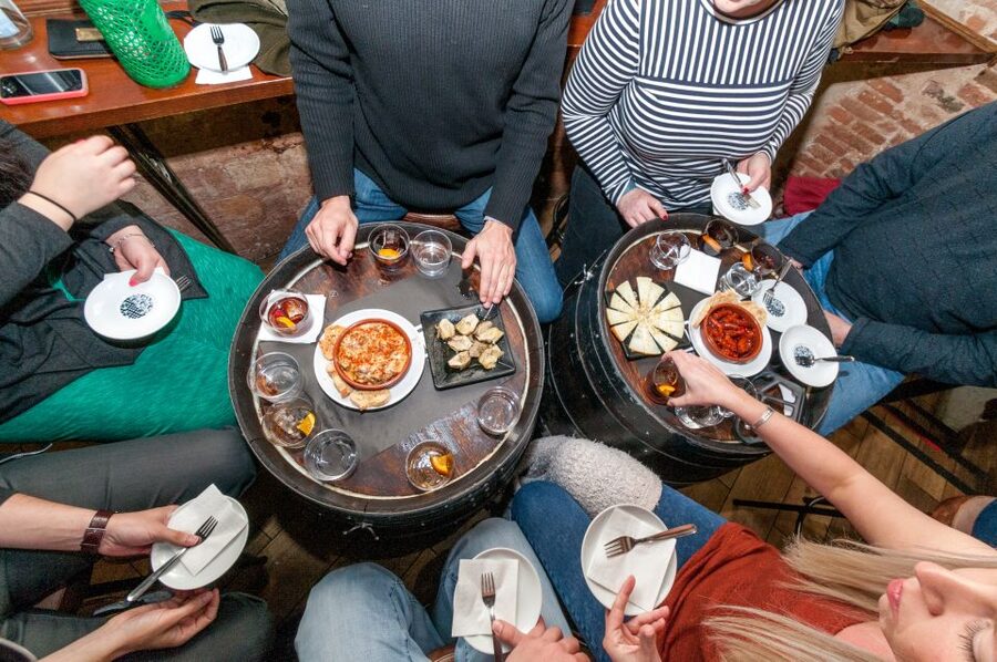 Barcelona Gourmet Food & Wine Tour with Local Expert - Stop two: comfort food and music in Eixample