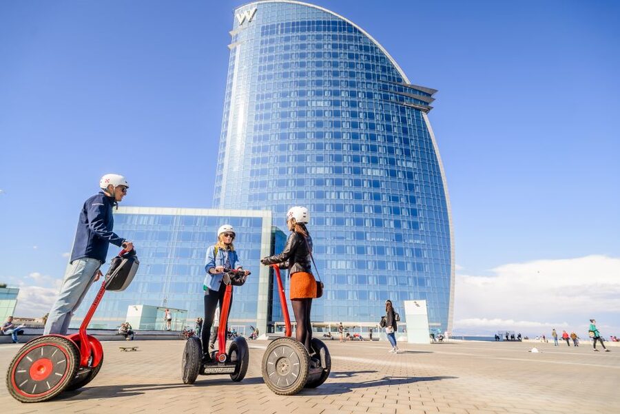 Barcelona Grand 2-Hour Segway Tour - Twenty Minutes in Parc de la Ciutadella