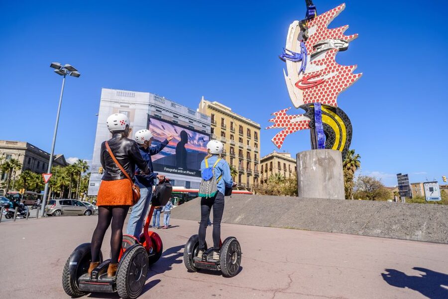 Barcelona Grand 2-Hour Segway Tour - What the Guides Add