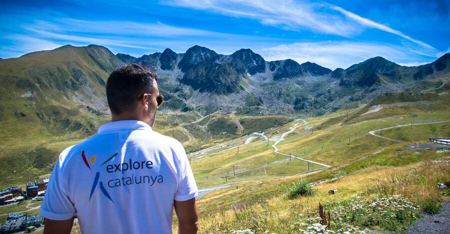 Barcelona: Guided Day Trip to Andorra, France, and Spain - Key points to know before booking