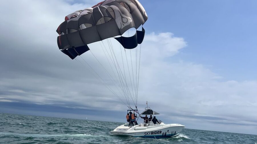 Barcelona: Guided Parasailing Experience - Flying above Barcelona at 150 meters