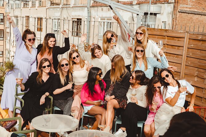 Barcelona: Guided Rooftop Wine Tasting – Enjoy 6 Spanish Wines - The snacks are a side note, not dinner