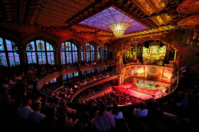 Barcelona Guitar Trio & Dance at the Palau de la Musica - Choosing seats and handling the voucher