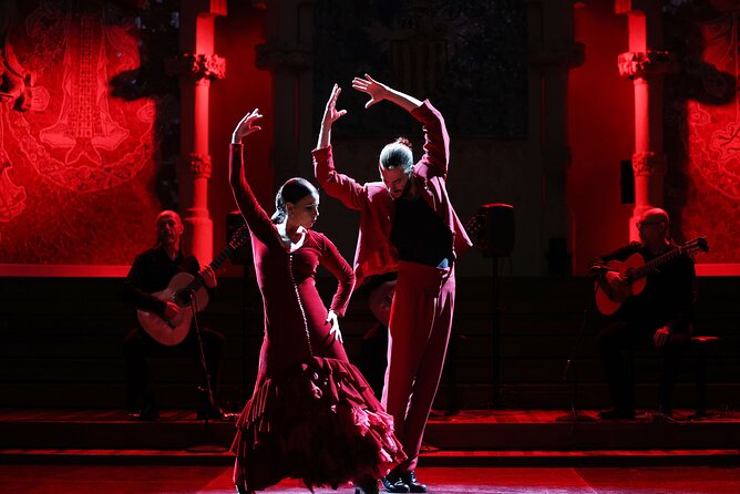 Barcelona Guitar Trio & Dance at the Palau de la Musica - What this concert does better than a daytime tour