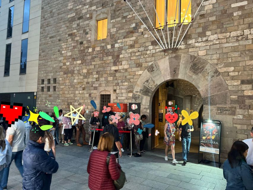 Barcelona: Guitar Trio & Flamenco Dance @Pignatelli Castle - Three guitars, one flamenco tribute