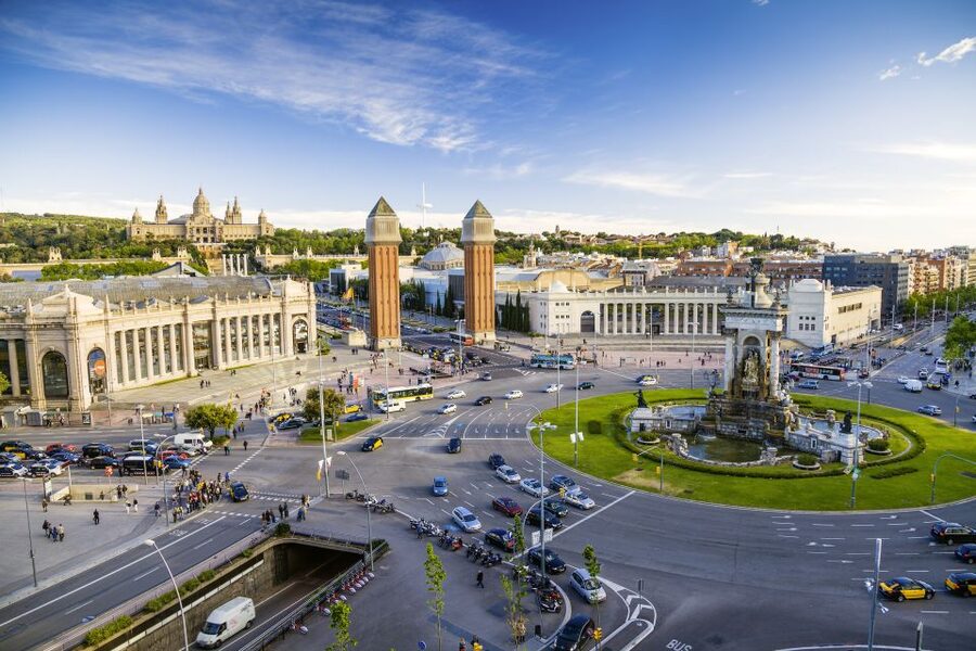 Barcelona: Half Day Tour on Sidecar Motorcycle - The extended route through Sant Pau, Park Güell, and Gràcia