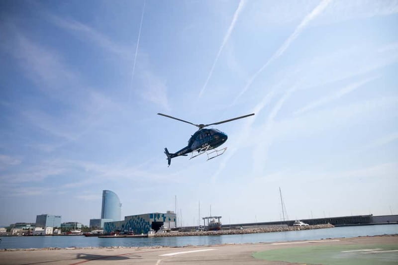 Barcelona: Helicopter Flight over Barcelona's Coastline - Who will enjoy this flight most?