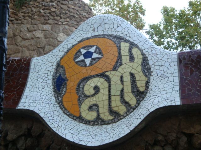 Barcelona: Hidden Secrets City Tour in German or English - Private pricing for couples, families, and small groups