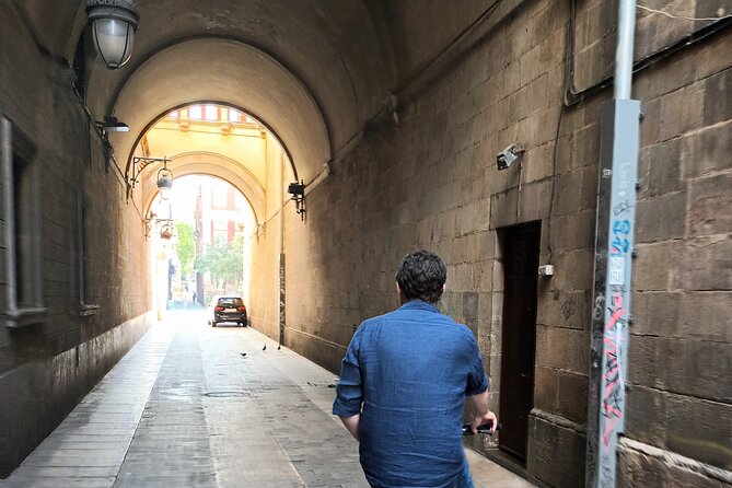Barcelona Highlights Bike Tour - Port Vell and Las Ramblas by Bike