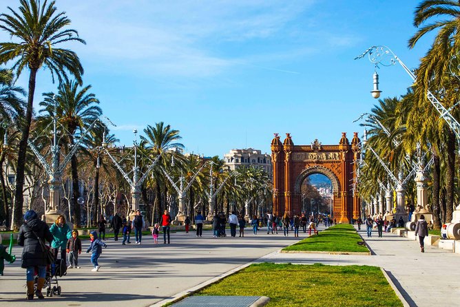 Barcelona Highlights Private Tour - From Gaudí icons to Barcelona’s quieter corners