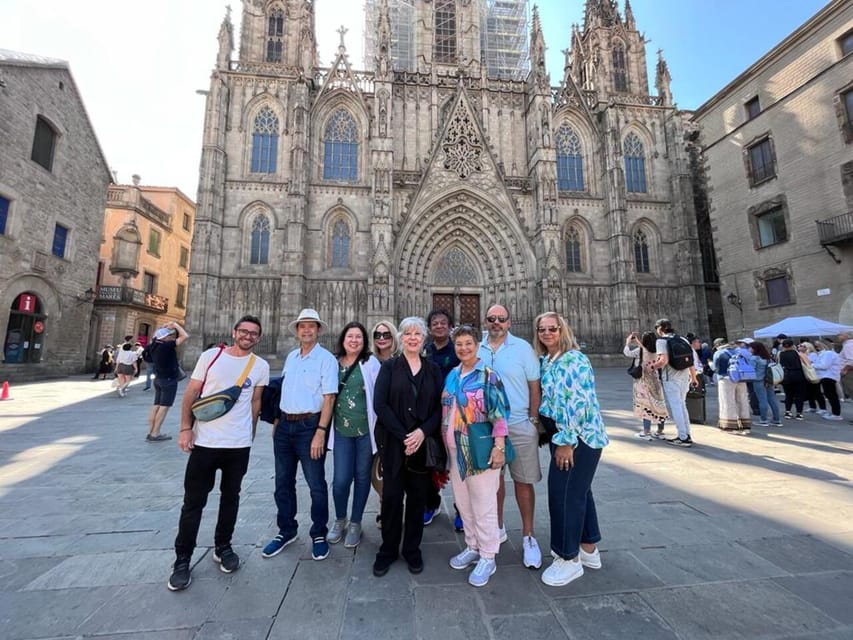 Barcelona Highlights Small Group Half-Day Tour with Pickup - From Plaça Espanya to the Mediterranean waterfront