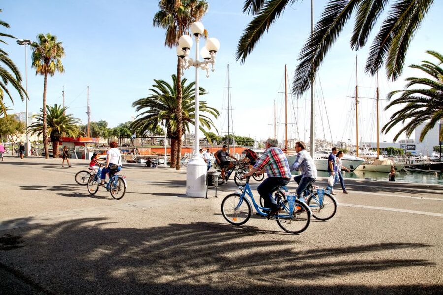 Barcelona Historical 3-Hour Bike Tour - The Palace of Catalan Music and the return through the old center
