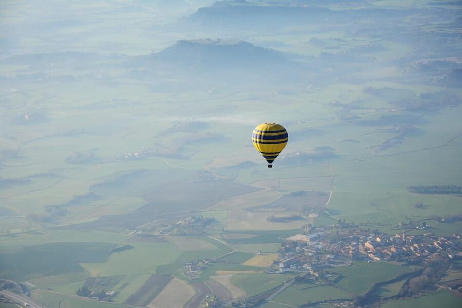 Barcelona: Hot Air Balloon Ride with Optional Transportation - What the 1 hour 15 minute flight feels like