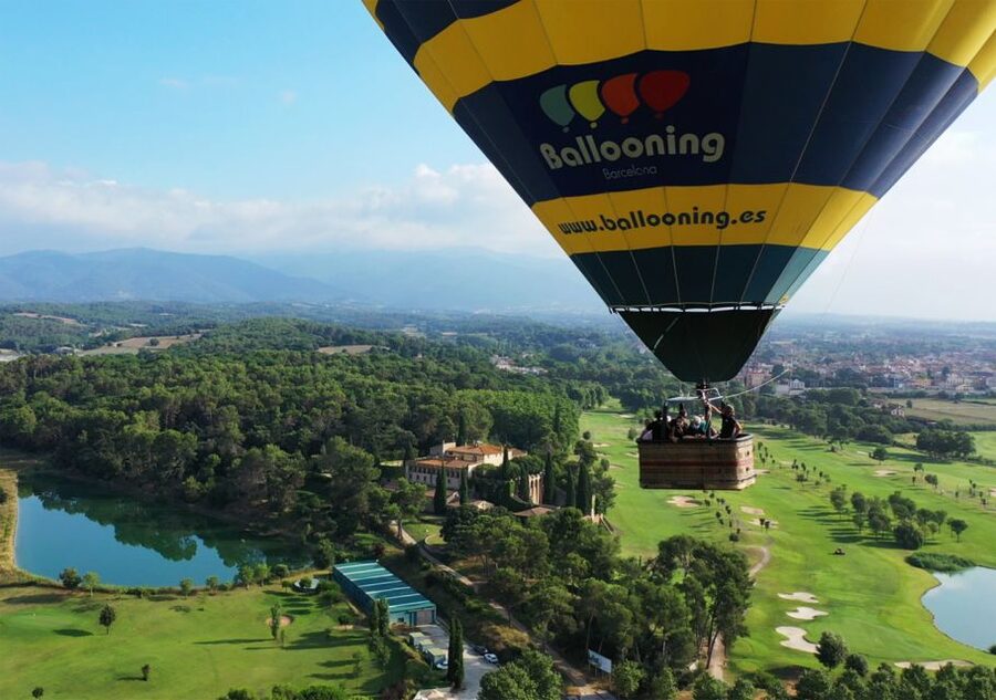 Barcelona: Hot Air Balloon Ride with Optional Transportation - The van ride and the preflight pause