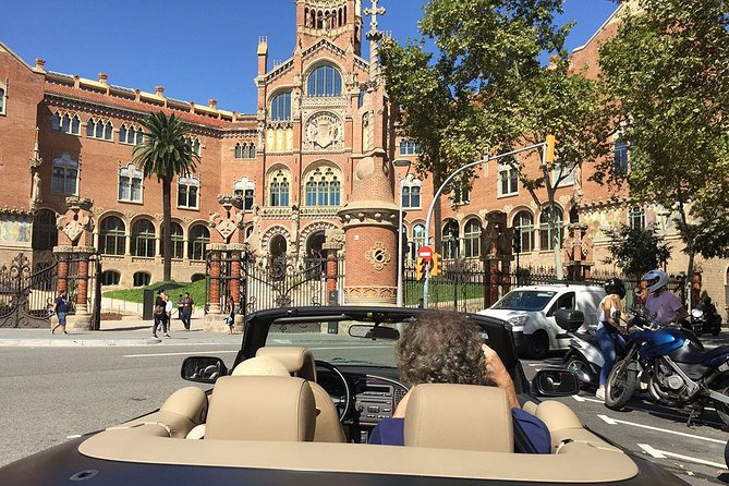 Barcelona in a Convertible - Private Guided Tour - Casa Batlló and the Block of Discord