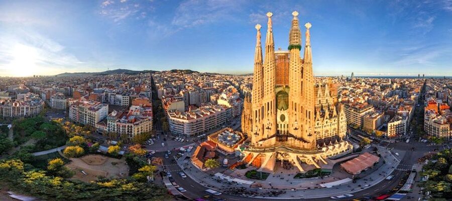 Barcelona in a Day Full-Day Sightseeing Private Tour - Should you book Barcelona in a Day?