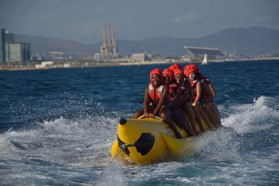 Barcelona: Inflatable Banana Boat Ride - Handling delays and timing problems