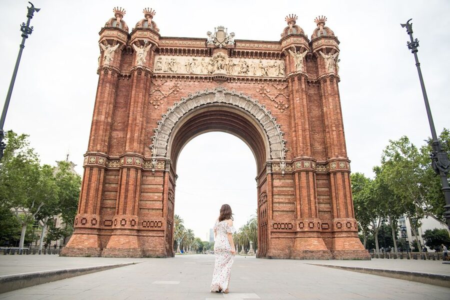 Barcelona: Instagram Tour of the Most Scenic Spots - Who will get the most from this experience