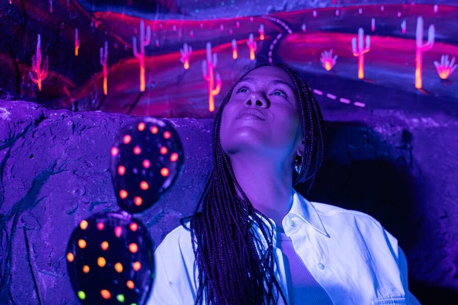 Barcelona: Interactive Art Installation by IKONO - Moving through more than 10 themed rooms