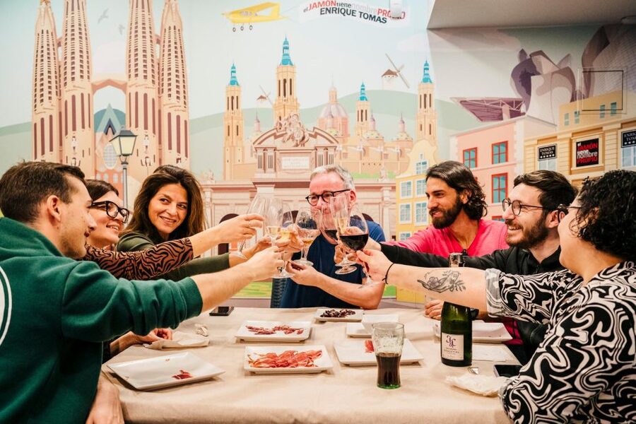 Barcelona: Jamón Experience Premium - What the one-hour Jamón Experience actually offers