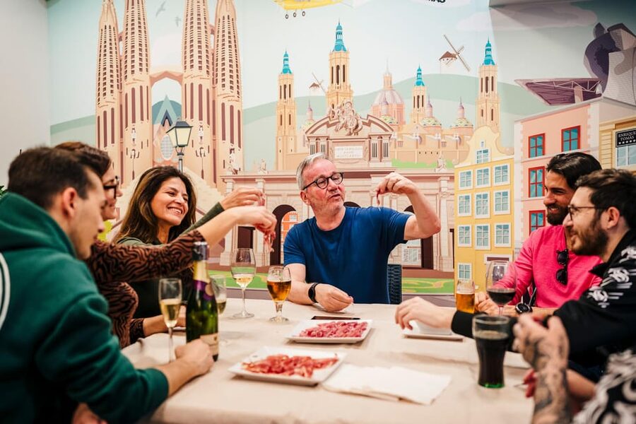 Barcelona: Jamón Experience Premium - Wine or cava changes the way you taste