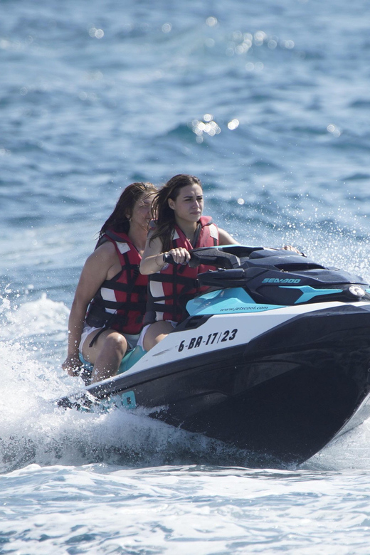 Barcelona: Jet Ski Rental (No License Needed) - Arriving at JetScoot Port Fòrum