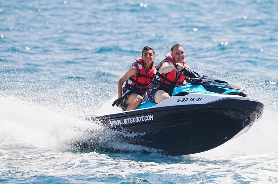 Barcelona: Jet Ski Rental (No License Needed) - What the $140 group price covers