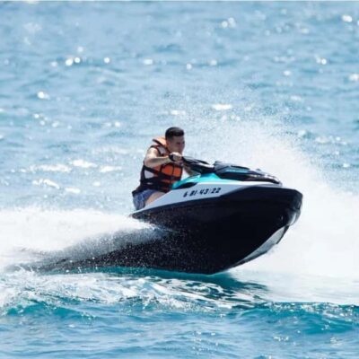 Jet Ski ride 1 or 2 people + instructor included