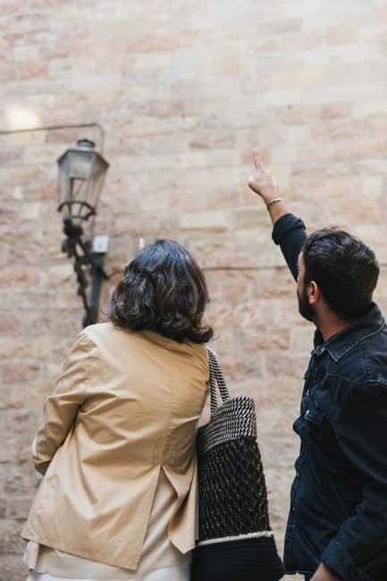 Barcelona: Jewish Quarter 2-Hour Walking Tour - Starting at Plaça Sant Jaume