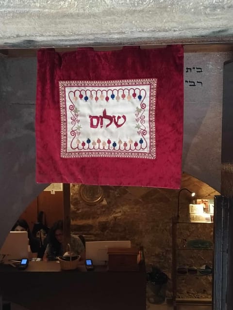 Barcelona: Jewish Tour by a Jewish guide - City Hall, Roman remains, and a wider Barcelona story