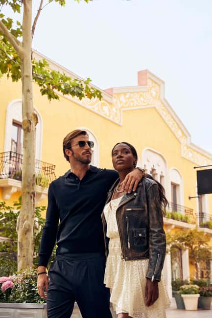 Barcelona: La Roca Village Shopping Express® Day Trip - Who will enjoy this most?