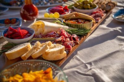 Local Tapas and Drinks Sailing Adventure Tour