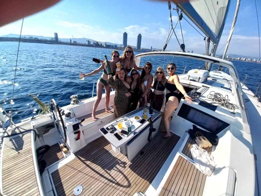 Barcelona: Luxury Private Sunset Yacht Cruise - What the yacht setting adds to the evening