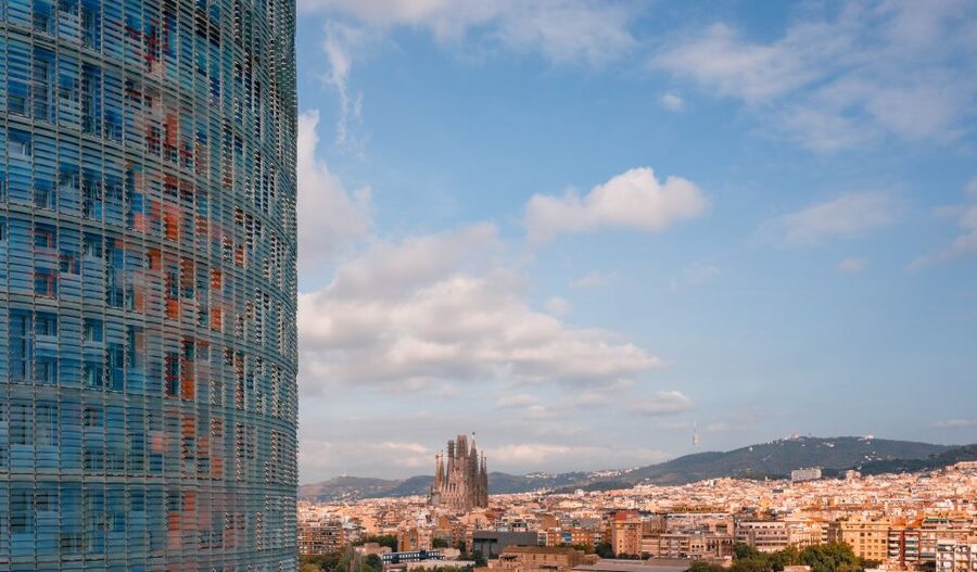 Barcelona: Mirador torre Glòries Skip-the-Line Ticket - Who will enjoy Torre Glòries most